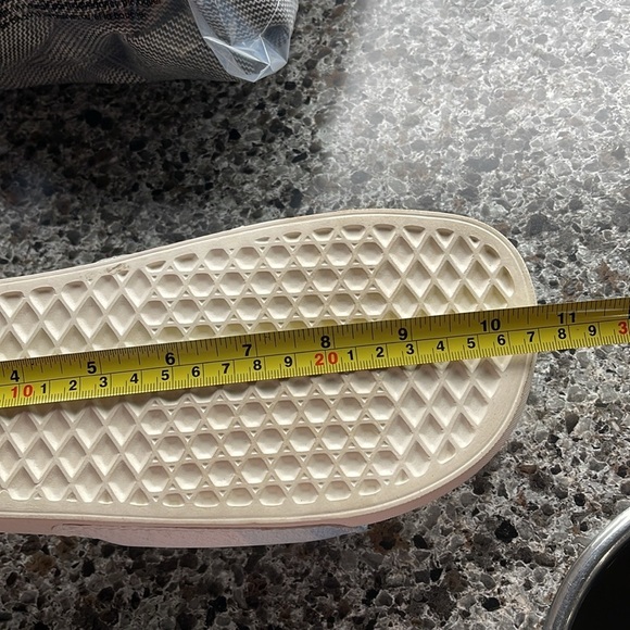 Unisex Sandals Vans La Costa Slide-On women’s‎ size 10 defect on the bottom of 1 - Picture 12 of 14